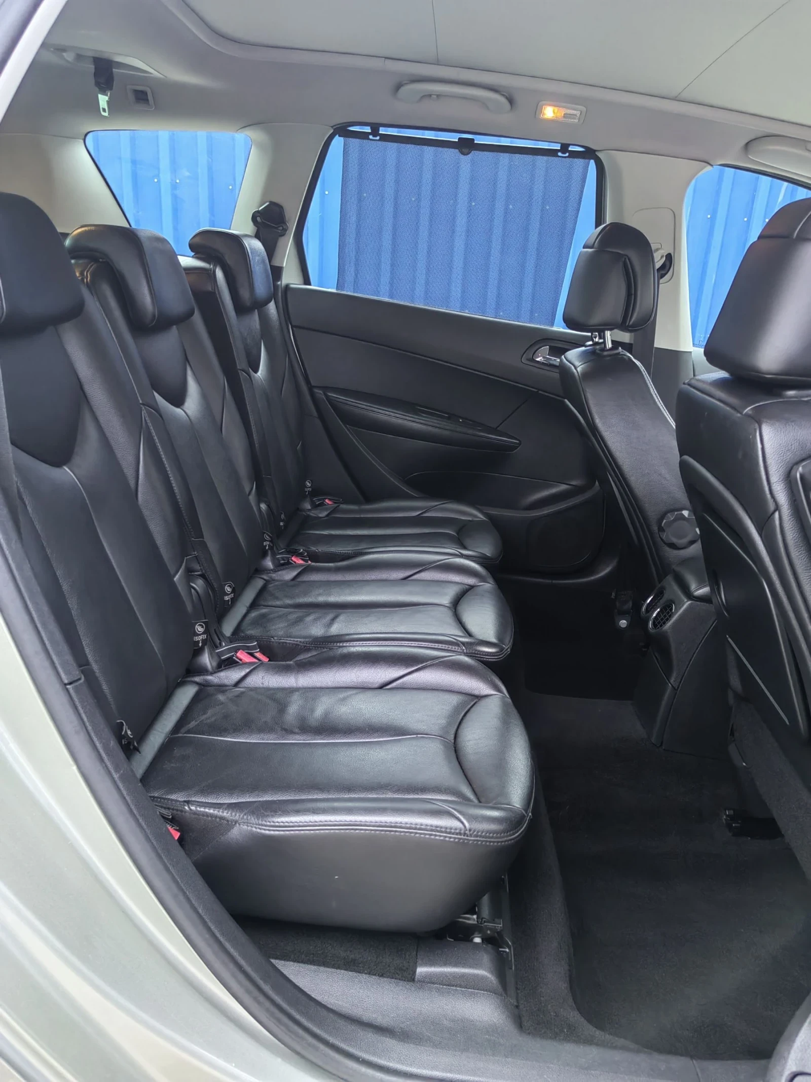 Peugeot 308 2.0HDI Кожа/Панорама/Full, снимка 10 - Автомобили и джипове - 53934993