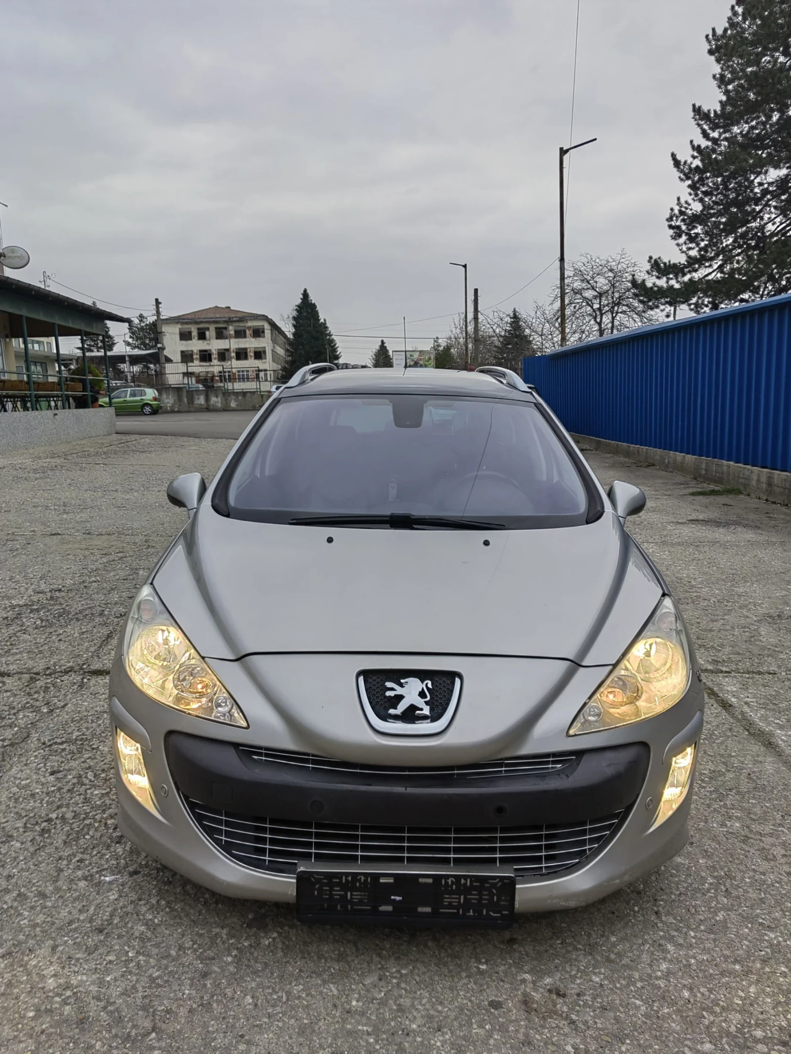 Peugeot 308 2.0HDI Кожа/Панорама/Full, снимка 2 - Автомобили и джипове - 53934993