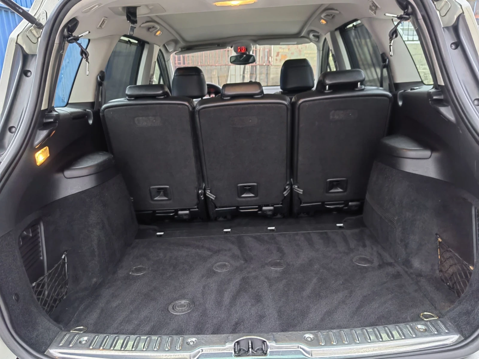 Peugeot 308 2.0HDI Кожа/Панорама/Full, снимка 11 - Автомобили и джипове - 53934993