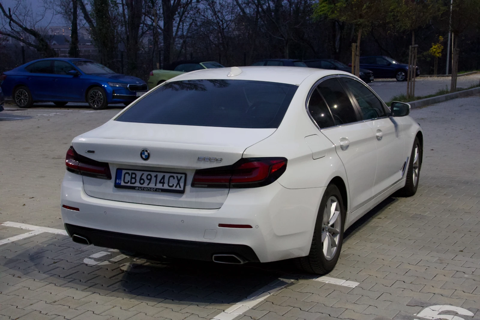 BMW 520 d xDrive, снимка 3 - Автомобили и джипове - 53978513