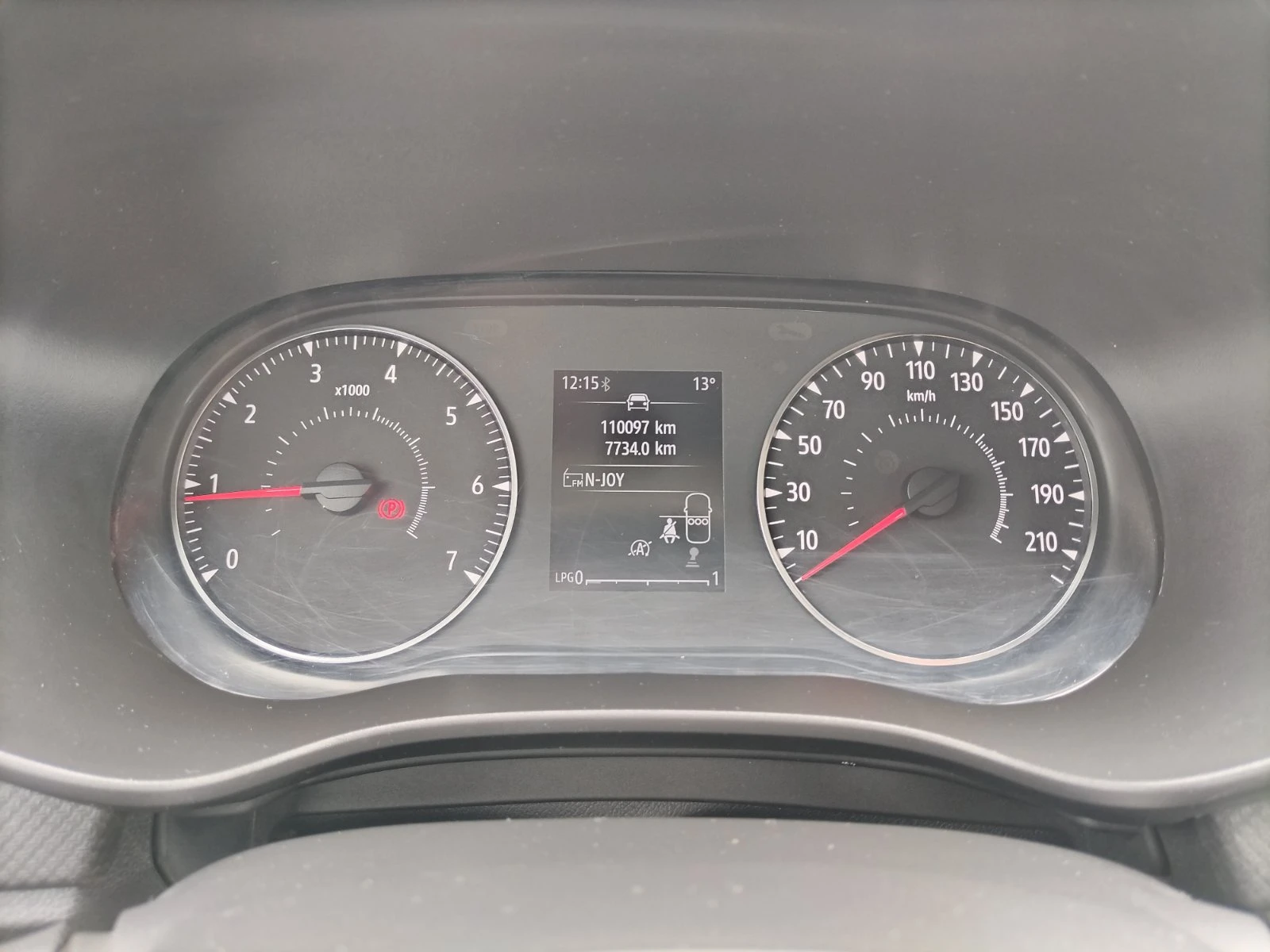 Dacia Sandero STEPWAY 1.0TCe 100 ECO-G/100 к.с. LPG, снимка 12 - Автомобили и джипове - 54057471