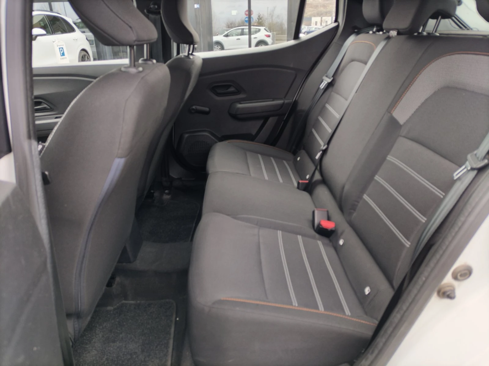 Dacia Sandero STEPWAY 1.0TCe 100 ECO-G/100 к.с. LPG, снимка 15 - Автомобили и джипове - 54057471