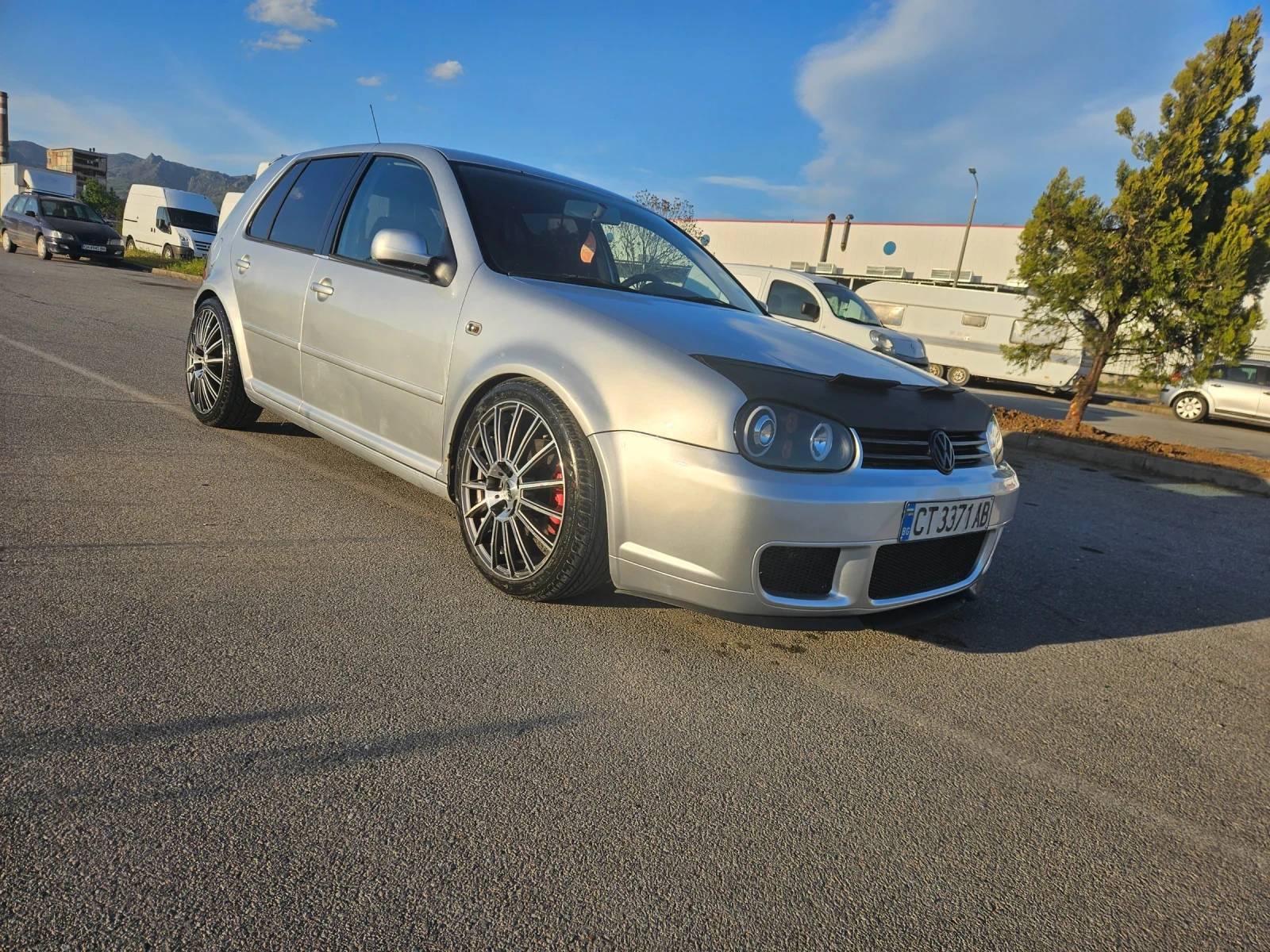 VW Golf 1.9 6скорости 200 кс., снимка 2 - Автомобили и джипове - 54346869