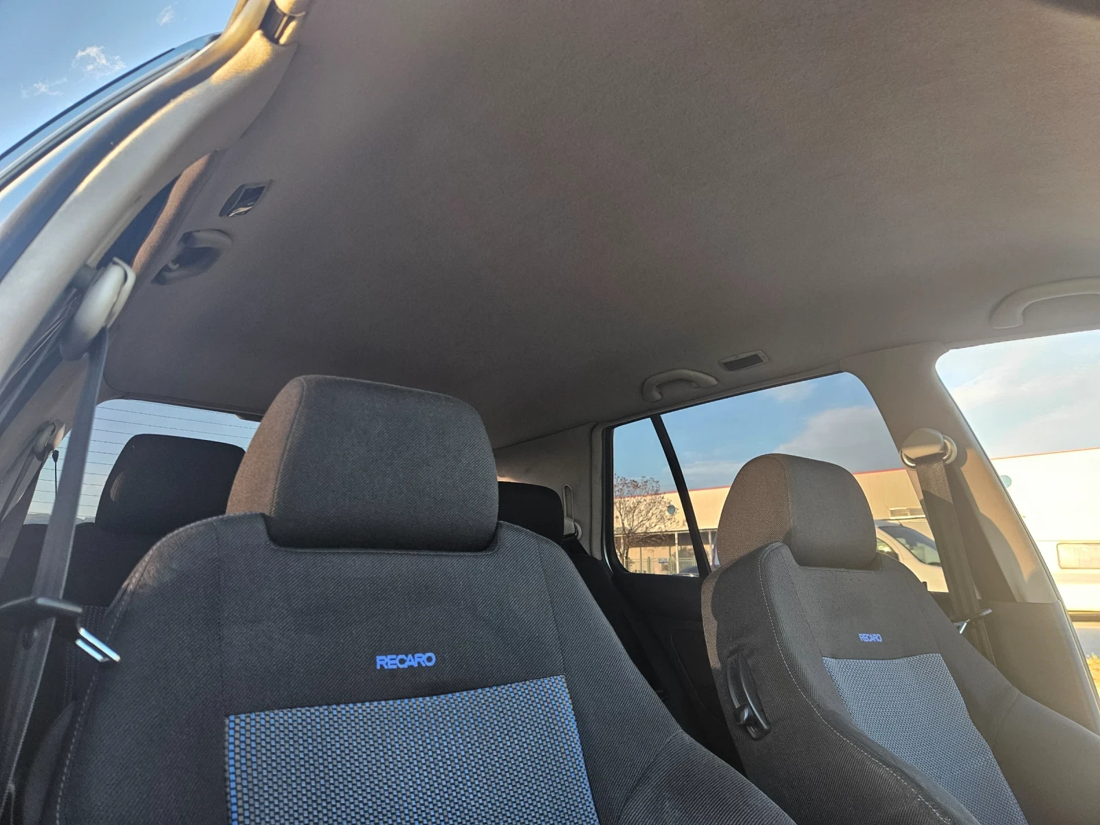 VW Golf 1.9 6скорости 200 кс., снимка 13 - Автомобили и джипове - 54346869