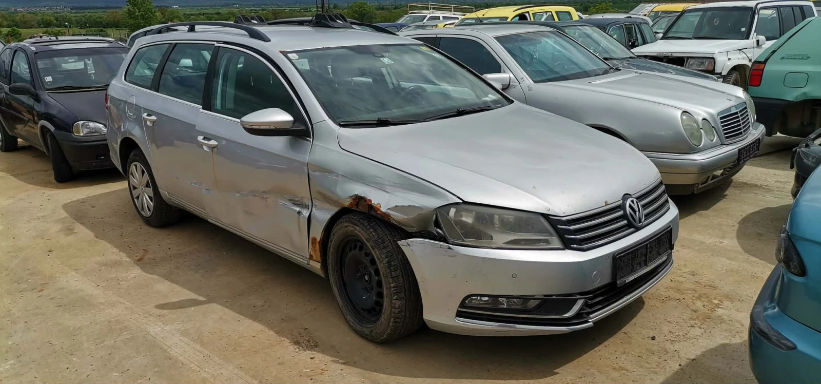 VW Passat 2.0, снимка 2 - Автомобили и джипове - 54518118