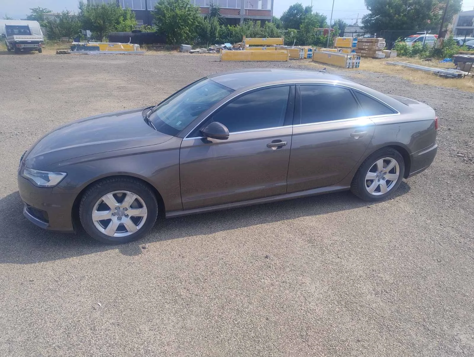 Audi A6, снимка 2 - Автомобили и джипове - 55142778