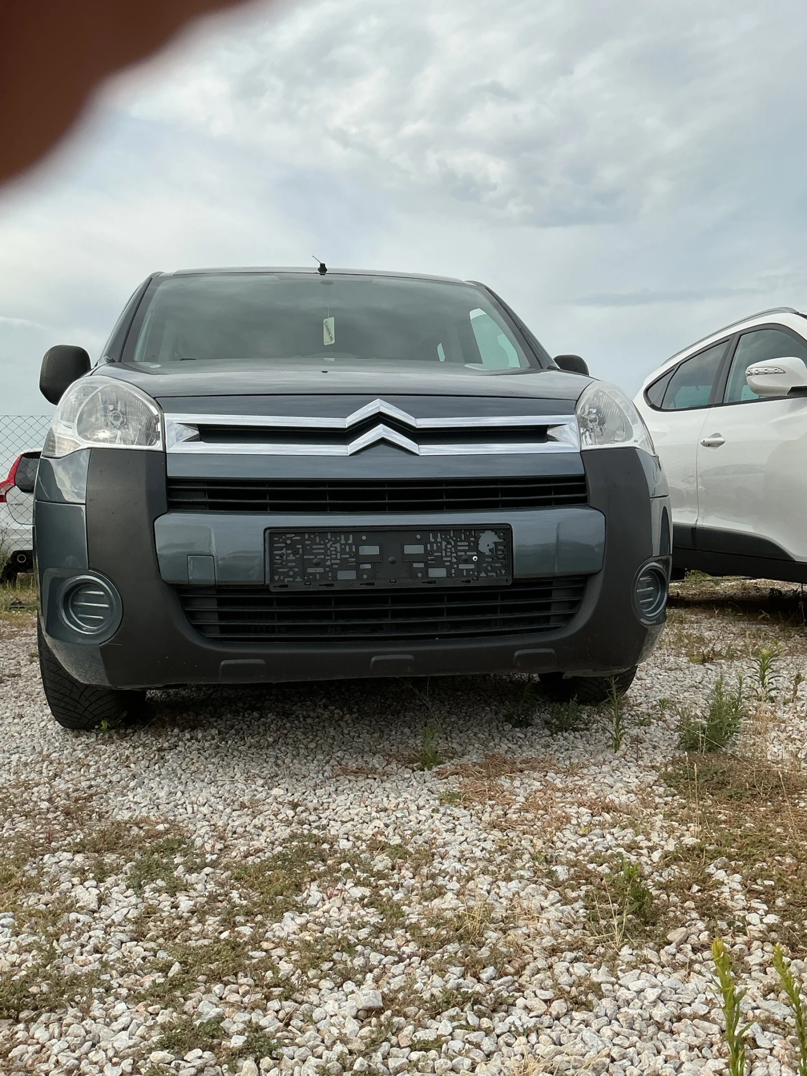 Citroen Berlingo, снимка 4 - Автомобили и джипове - 55420936