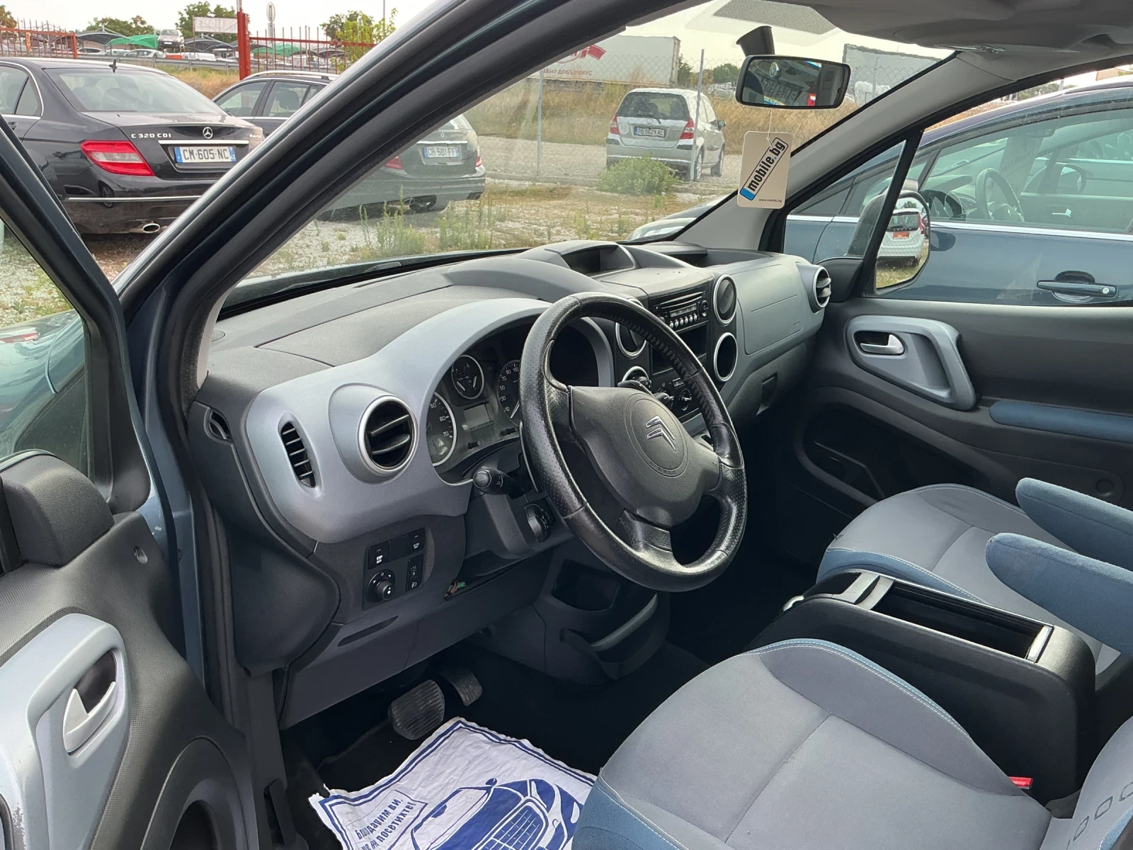 Citroen Berlingo, снимка 5 - Автомобили и джипове - 55420936