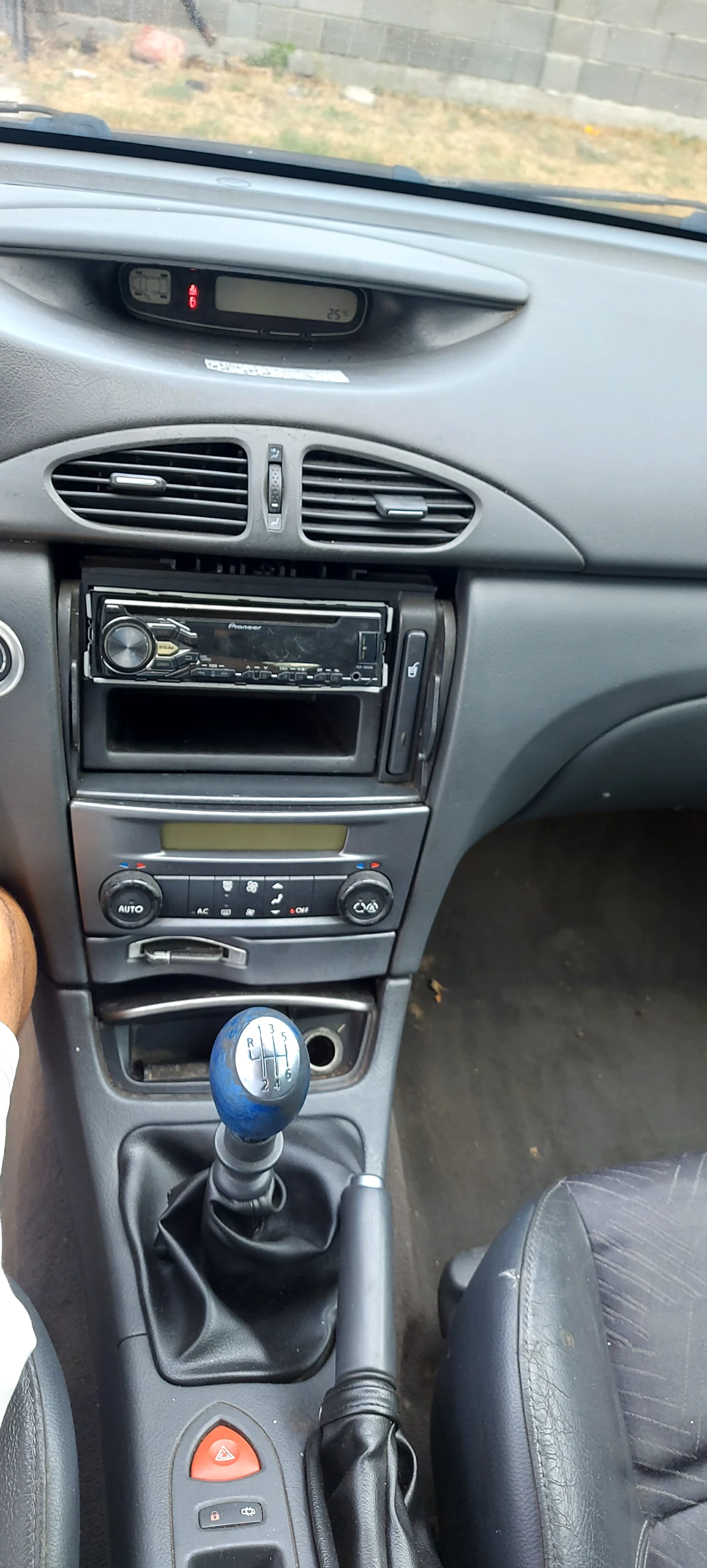 Renault Laguna, снимка 16 - Автомобили и джипове - 55426266