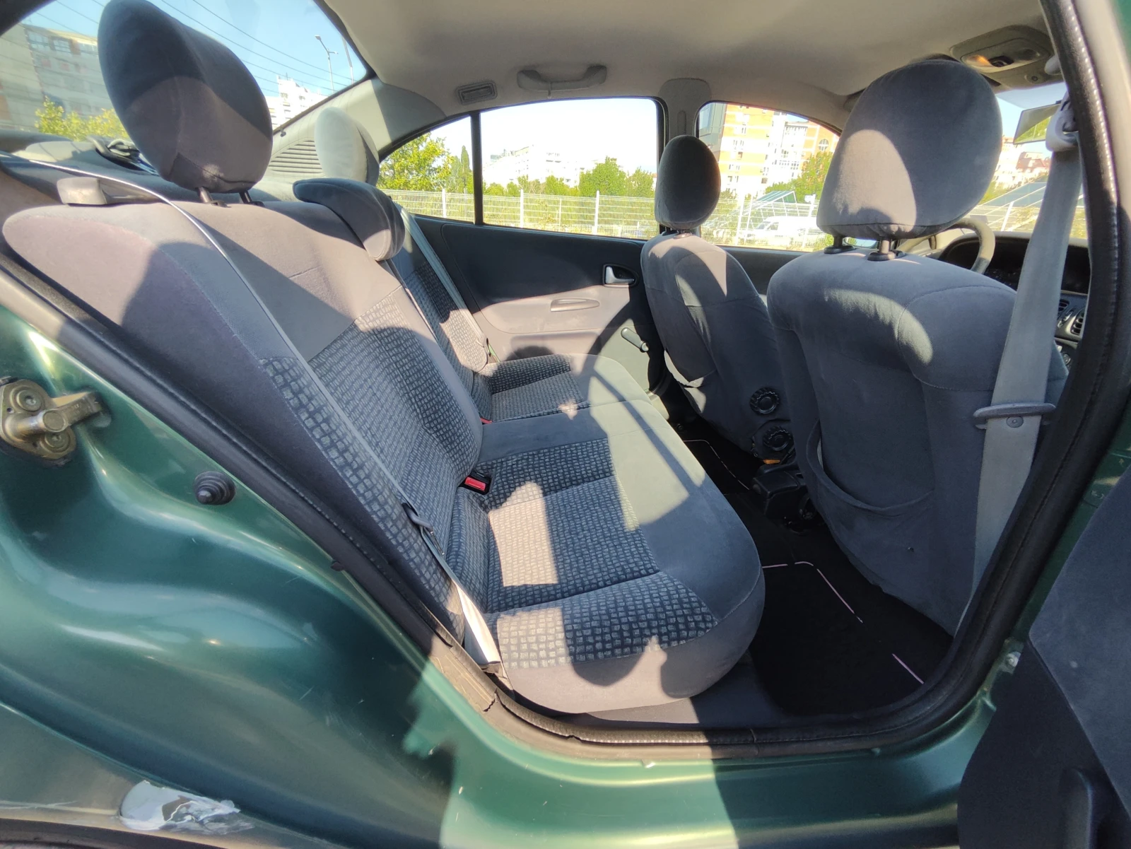 Renault Megane, снимка 11 - Автомобили и джипове - 55546030