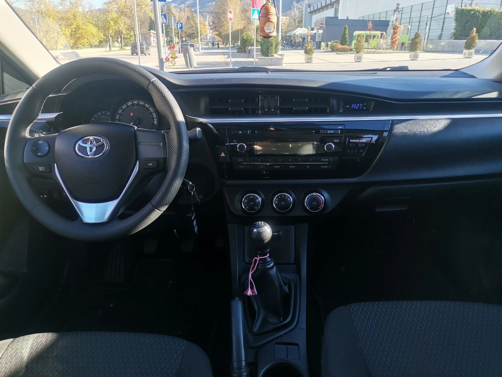 Toyota Corolla 1.33  бензин-газ от BG, снимка 9 - Автомобили и джипове - 55692568