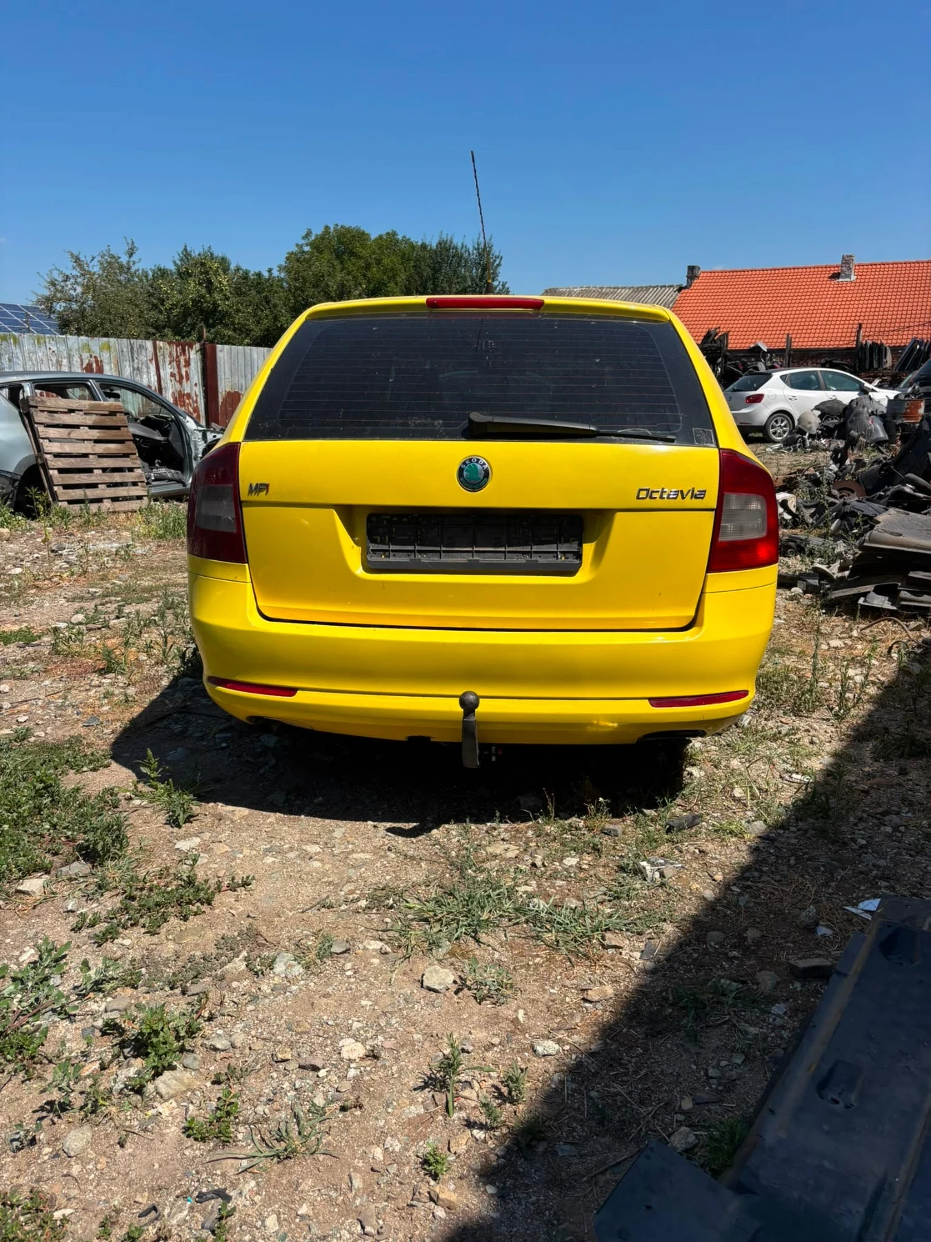 Skoda Octavia 1.6i 102hp, снимка 4 - Автомобили и джипове - 55777885