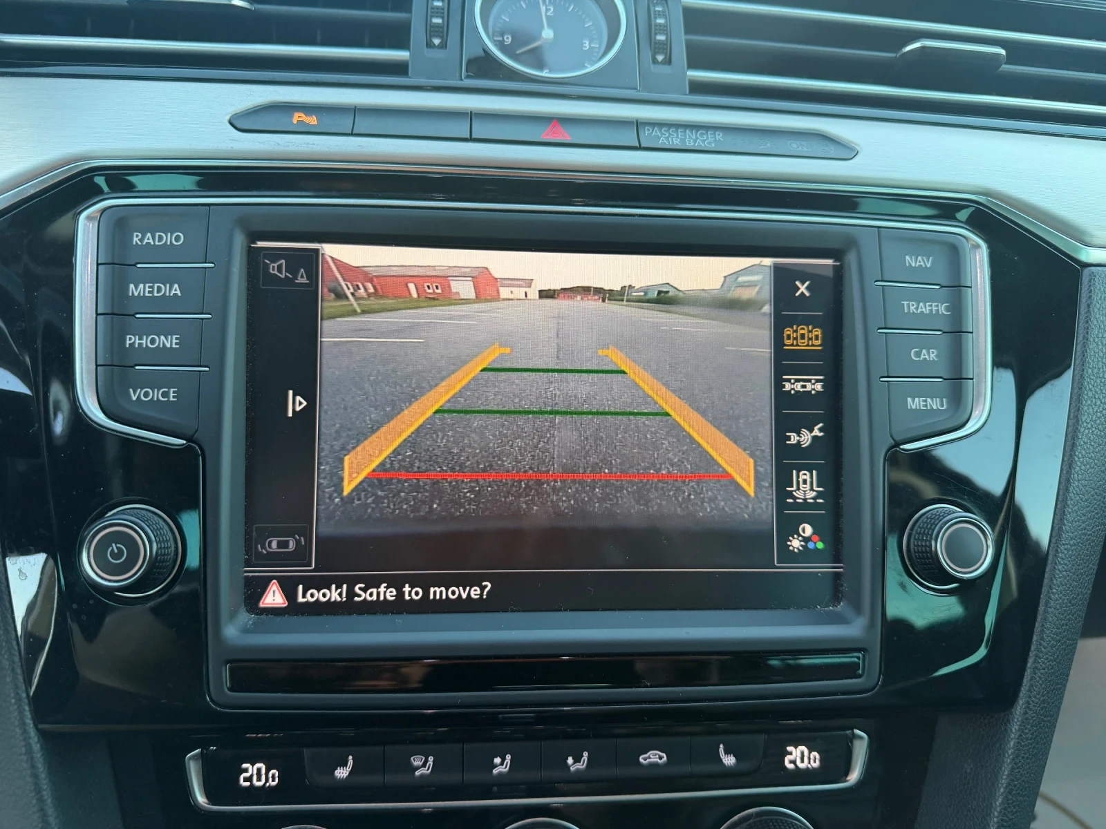 VW Passat 2.0tdi 190hp Rline, снимка 10 - Автомобили и джипове - 55833857