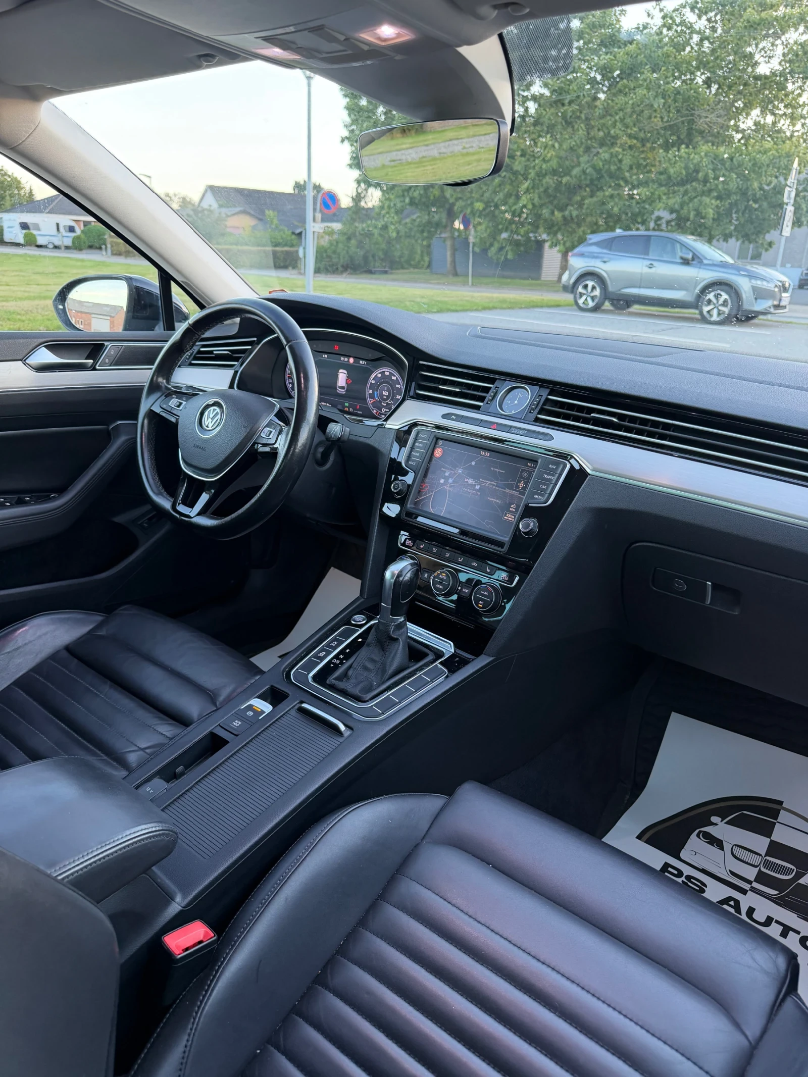 VW Passat 2.0tdi 190hp Rline, снимка 7 - Автомобили и джипове - 55833857