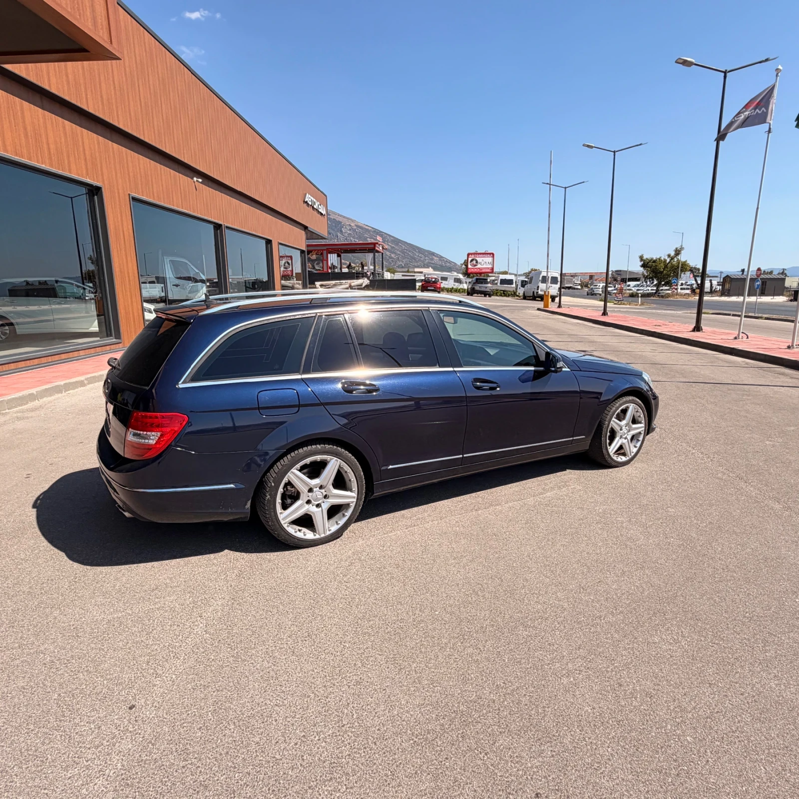 Mercedes-Benz C 350 CDI;DISTRONIC;ПОДГРЕВ;ТЕМПОМАТ;МЪРТВА ТОЧКА;КОЖА, снимка 4 - Автомобили и джипове - 56073902