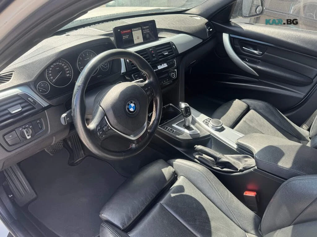 BMW 330 xDrive * АвтоКредит * (ЦЕНА ДО БГ) * , снимка 6 - Автомобили и джипове - 56085809