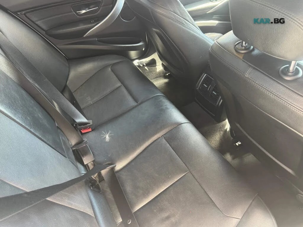 BMW 330 xDrive * АвтоКредит * (ЦЕНА ДО БГ) * , снимка 11 - Автомобили и джипове - 56085809