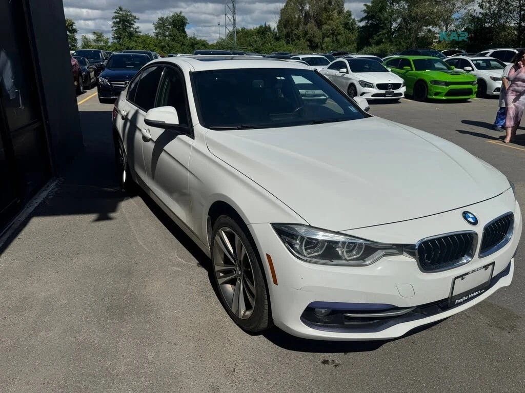 BMW 330 xDrive * АвтоКредит * (ЦЕНА ДО БГ) * , снимка 5 - Автомобили и джипове - 56085809