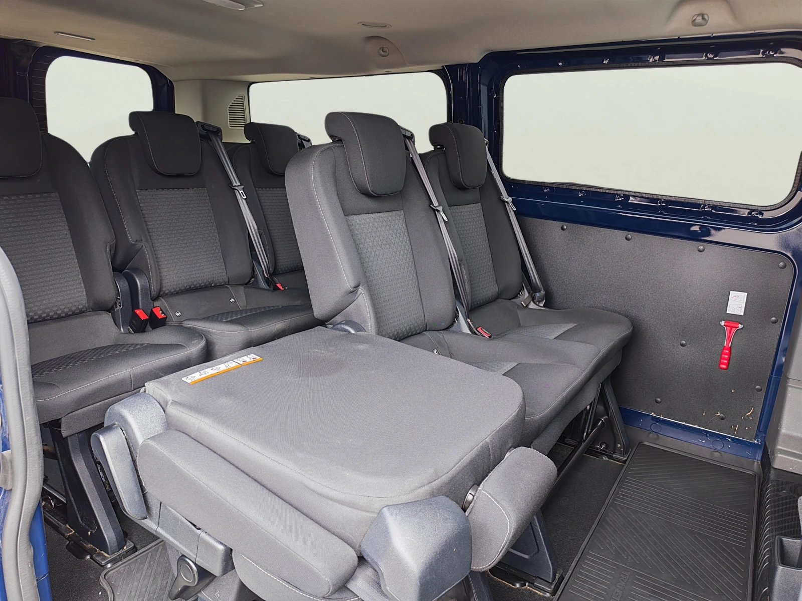 Ford Transit Custom 2.0 TDCi, снимка 10 - Автомобили и джипове - 56571445