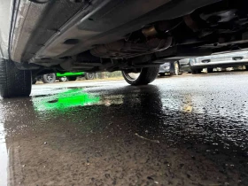 Audi Q7 * 3.0L * CARFAX * BOSE * ОБДУХВАНЕ * ТЕЛЕВИЗОРИ, снимка 16