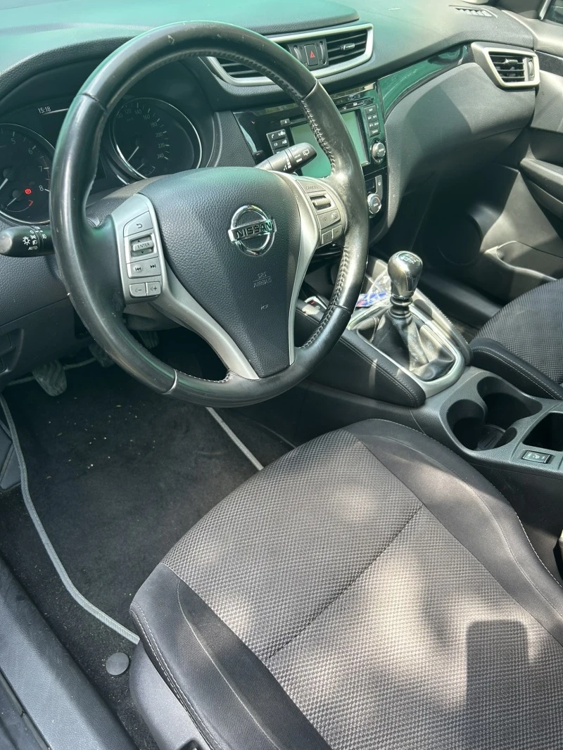 Nissan Qashqai 1.2 Tekna, Turbo, снимка 5 - Автомобили и джипове - 46400426