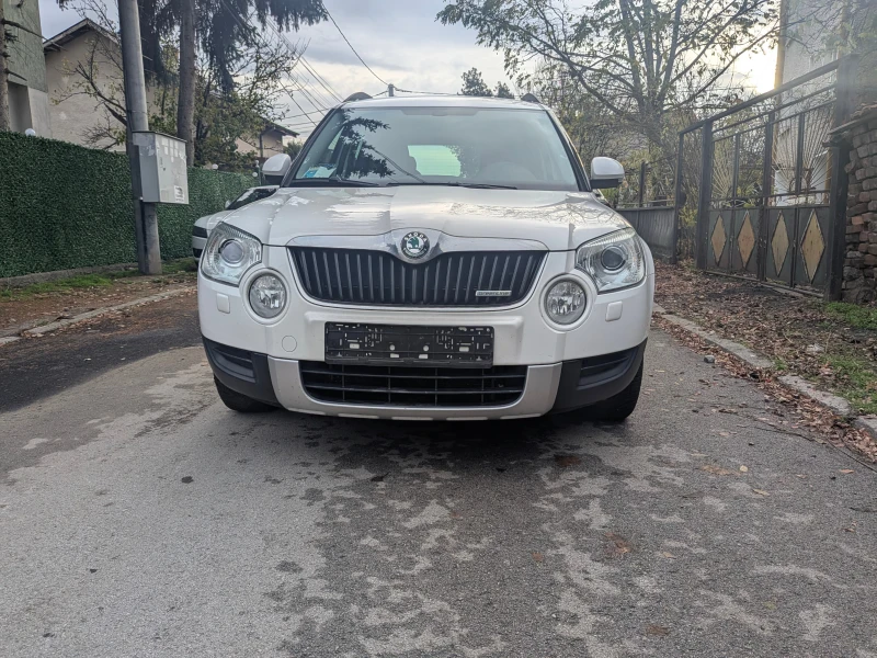 Skoda Yeti * GREEN LINE* BI-XENON* NAVI* , снимка 2 - Автомобили и джипове - 52355941