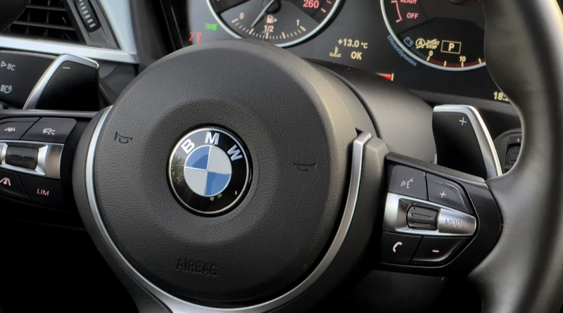 BMW X1 2.5i M-Sport 4x4 Distronic Keyless Headup Panorama, снимка 10 - Автомобили и джипове - 52582422