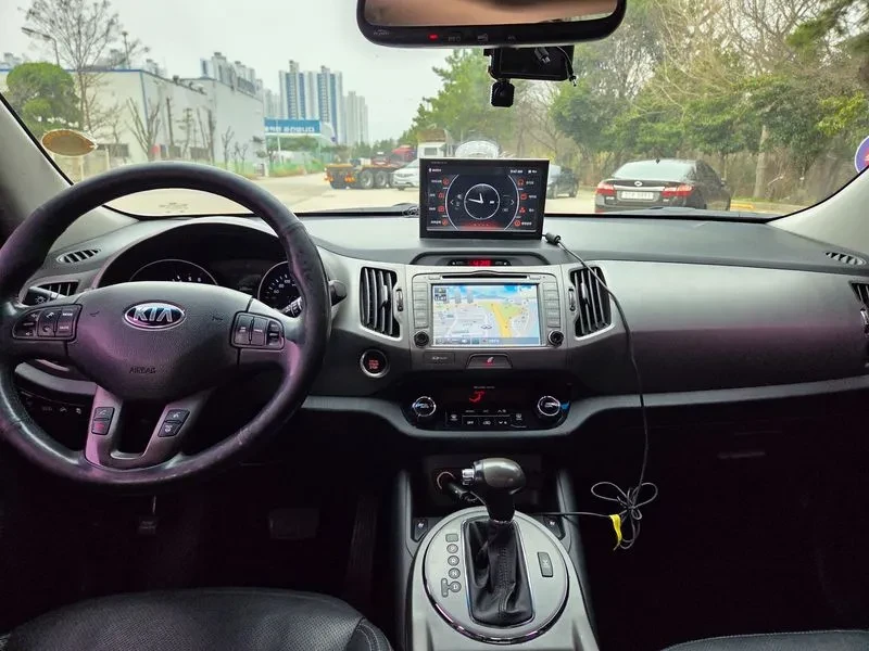 Kia Sportage  R Diesel 4Wd Noblesse, снимка 17 - Автомобили и джипове - 56118407