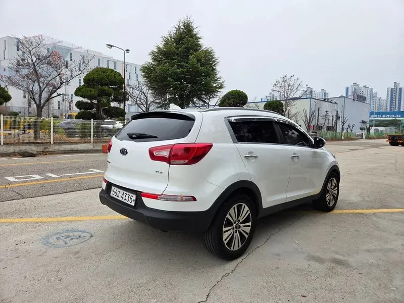 Kia Sportage  R Diesel 4Wd Noblesse, снимка 13 - Автомобили и джипове - 56118407