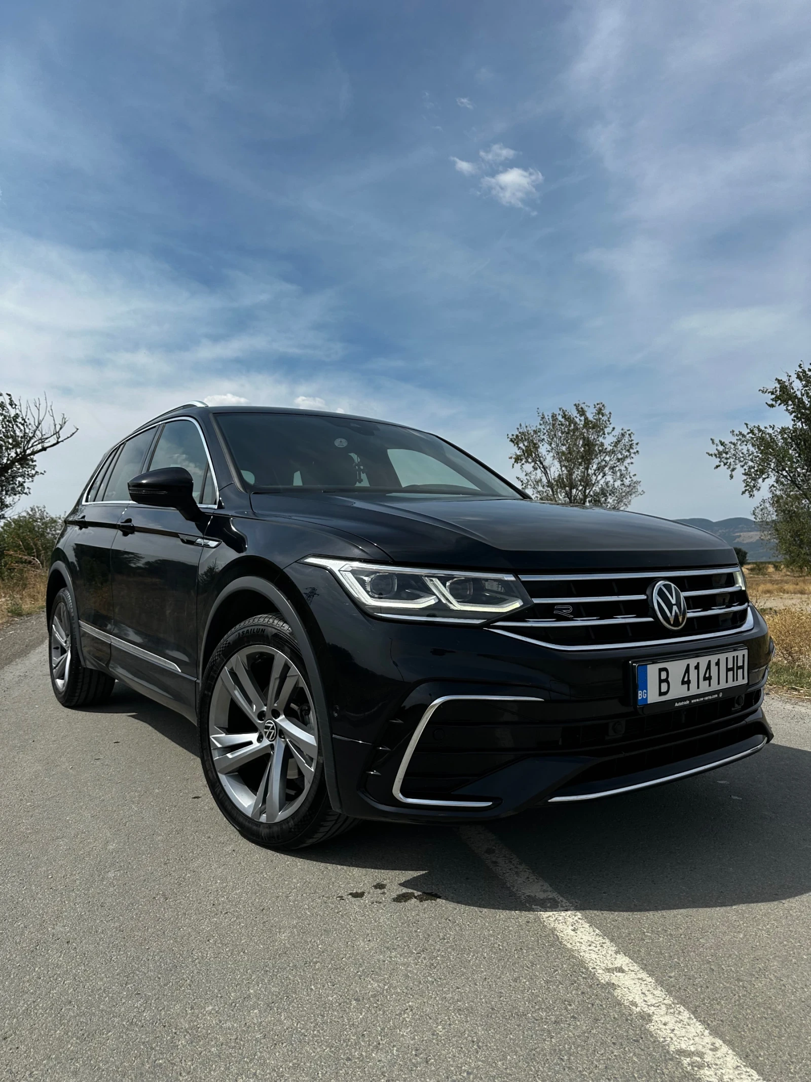 VW Tiguan 2.0 TDI R-line 4MOTION, снимка 1
