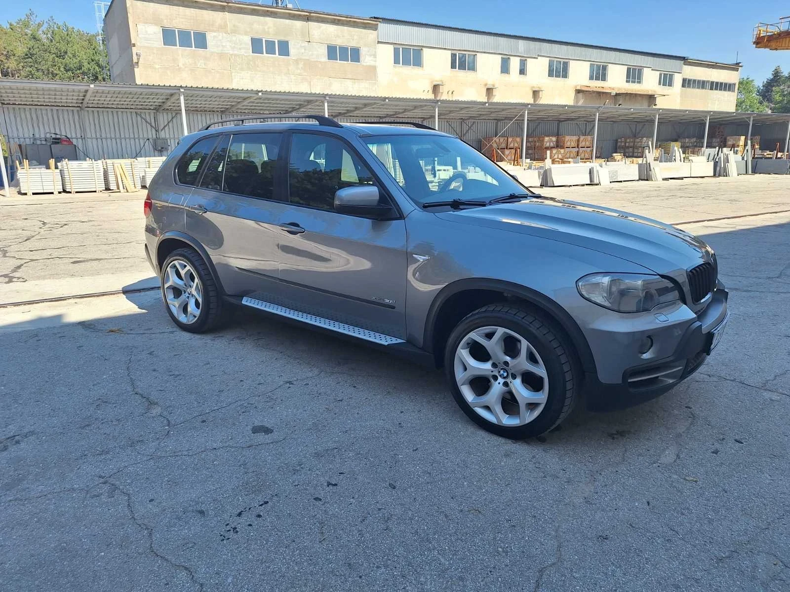 BMW X5 E70 - изображение 9