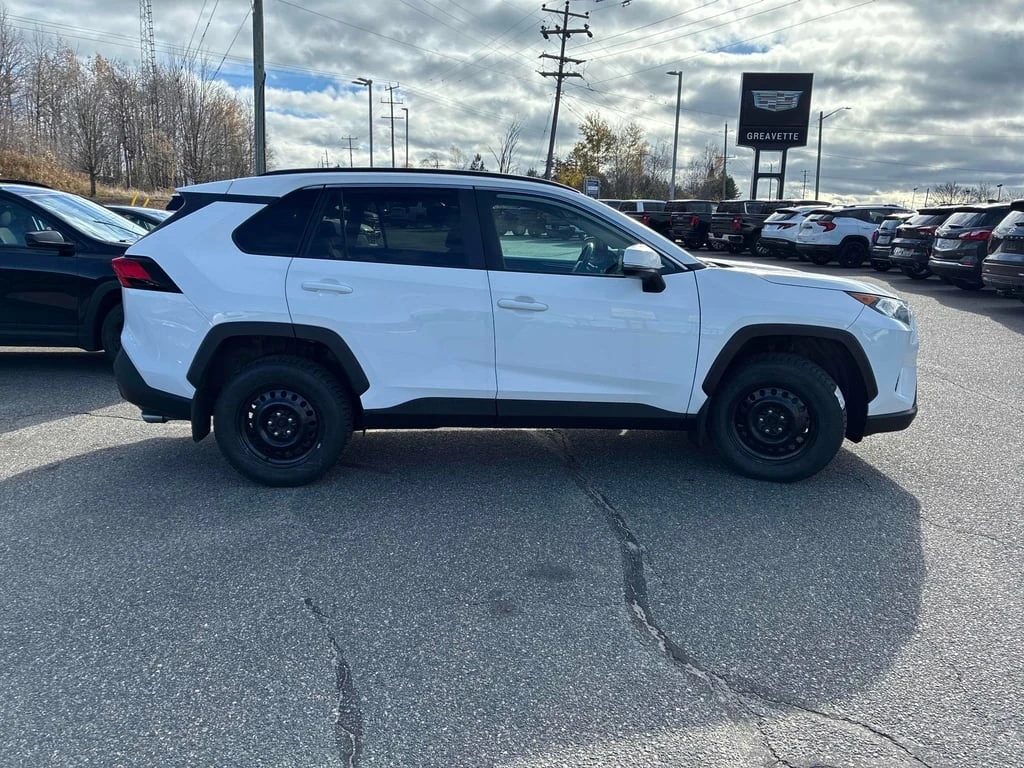 Toyota Rav4 * XLE * CARFAX *    | Mobile.bg   4