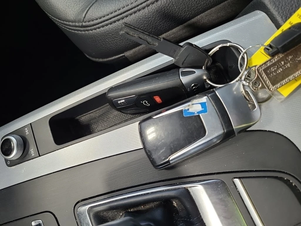 Audi Q5 * PROGRESSIV * CARFAX * ��� ������������ ������ | Mobile.bg � ����������� 8