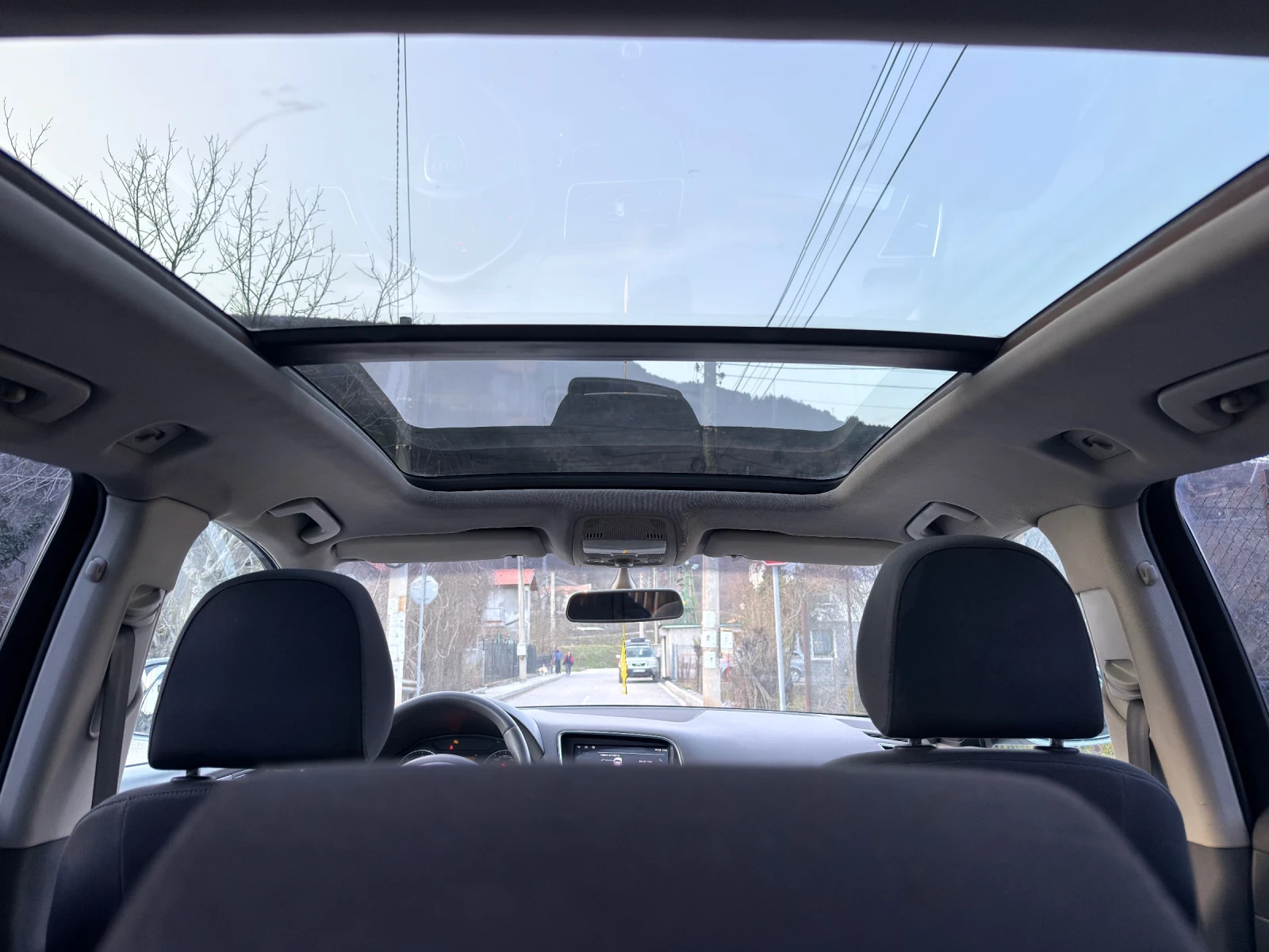 Audi Q5 2.0TDI* 170k.c* quattro* PANORAMA* ITALIA* , снимка 12 - Автомобили и джипове - 53829979