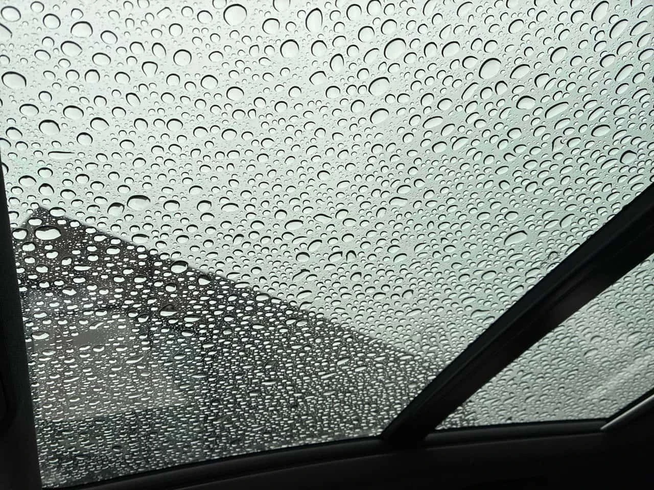 Audi Q7 * 3.0L * CARFAX * BOSE * ОБДУХВАНЕ * ТЕЛЕВИЗОРИ, снимка 17 - Автомобили и джипове - 54047309