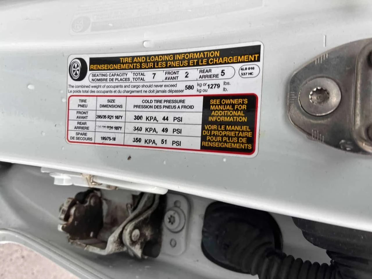 Audi Q7 * 3.0L * CARFAX * BOSE * ОБДУХВАНЕ * ТЕЛЕВИЗОРИ, снимка 10 - Автомобили и джипове - 54047309