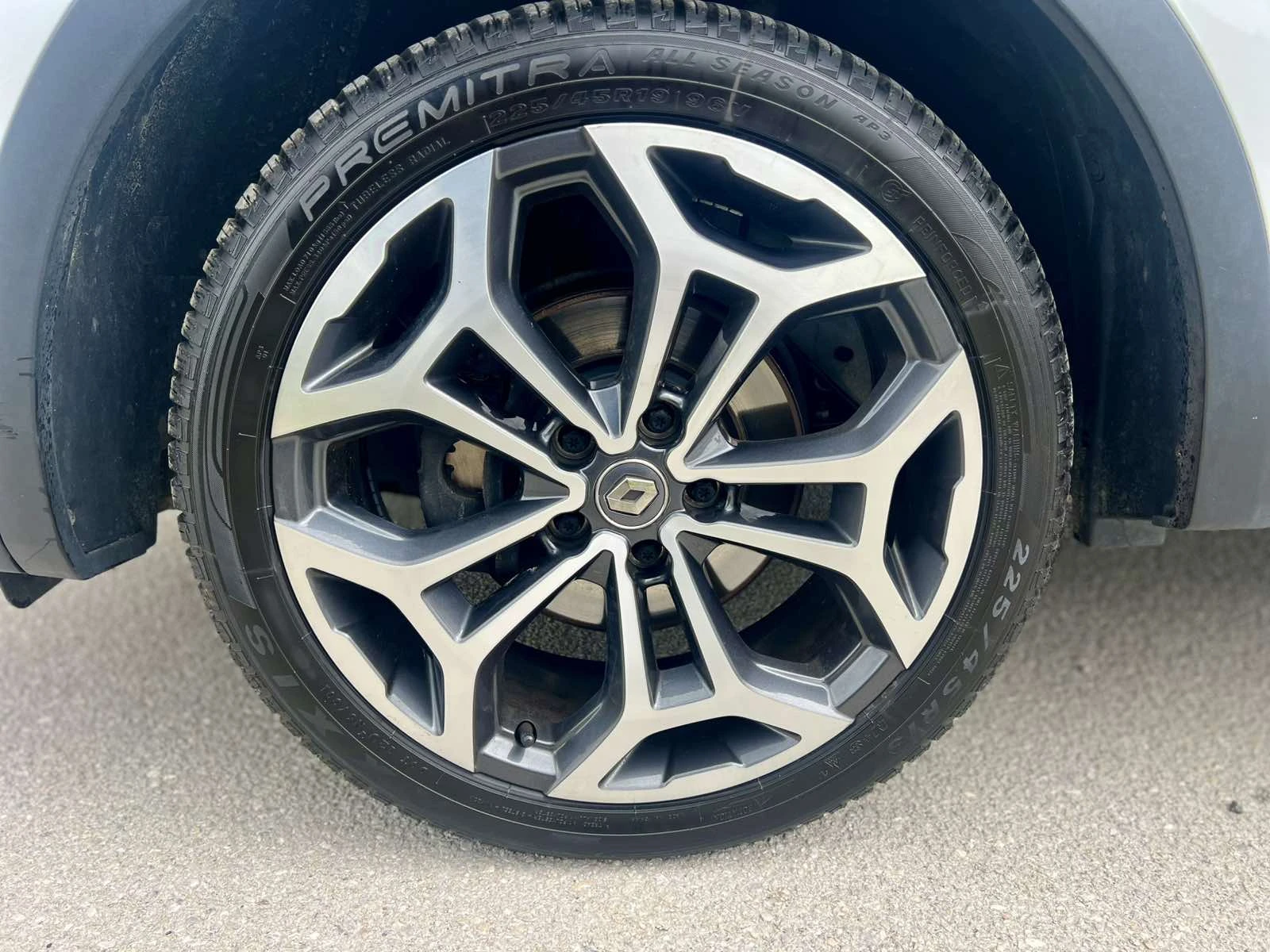 Renault Kadjar  LIMITED / 1.3 TCe / 140 к.с. / EDC / LED, снимка 17 - Автомобили и джипове - 54282958