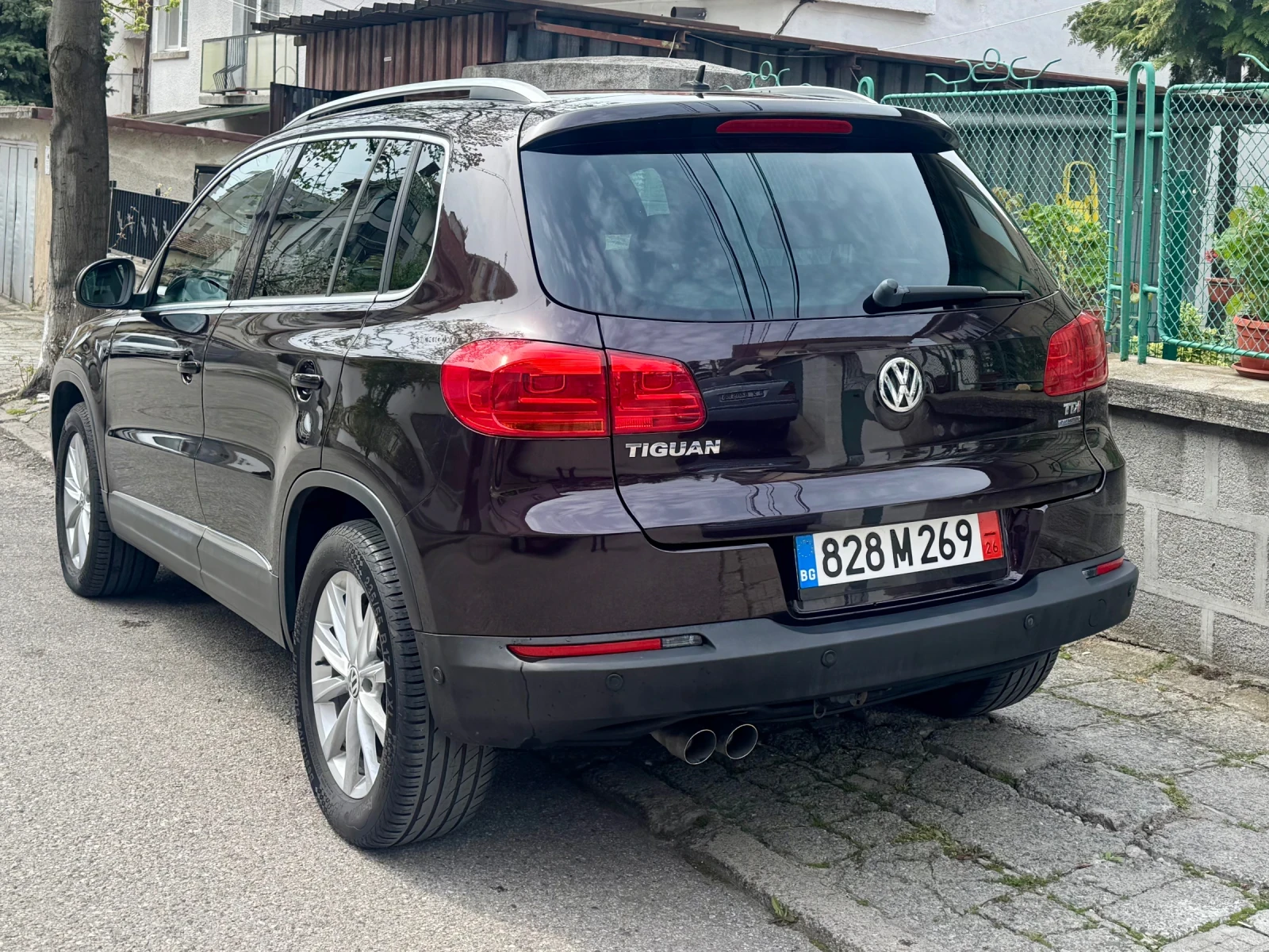 VW Tiguan 2.0TDI 110ps, снимка 2 - Автомобили и джипове - 54333871