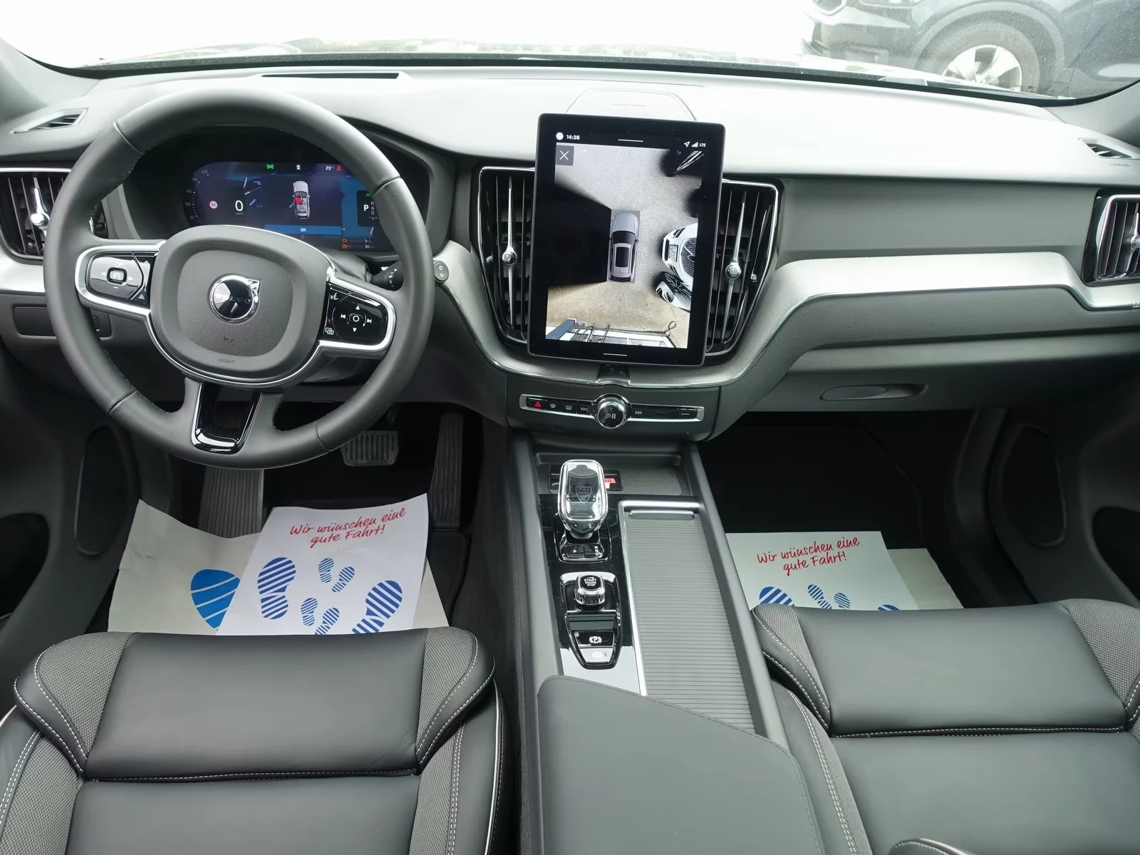 Volvo XC60 NEW 2026 T6 AWD Black Edition Plus, снимка 6 - Автомобили и джипове - 54598249