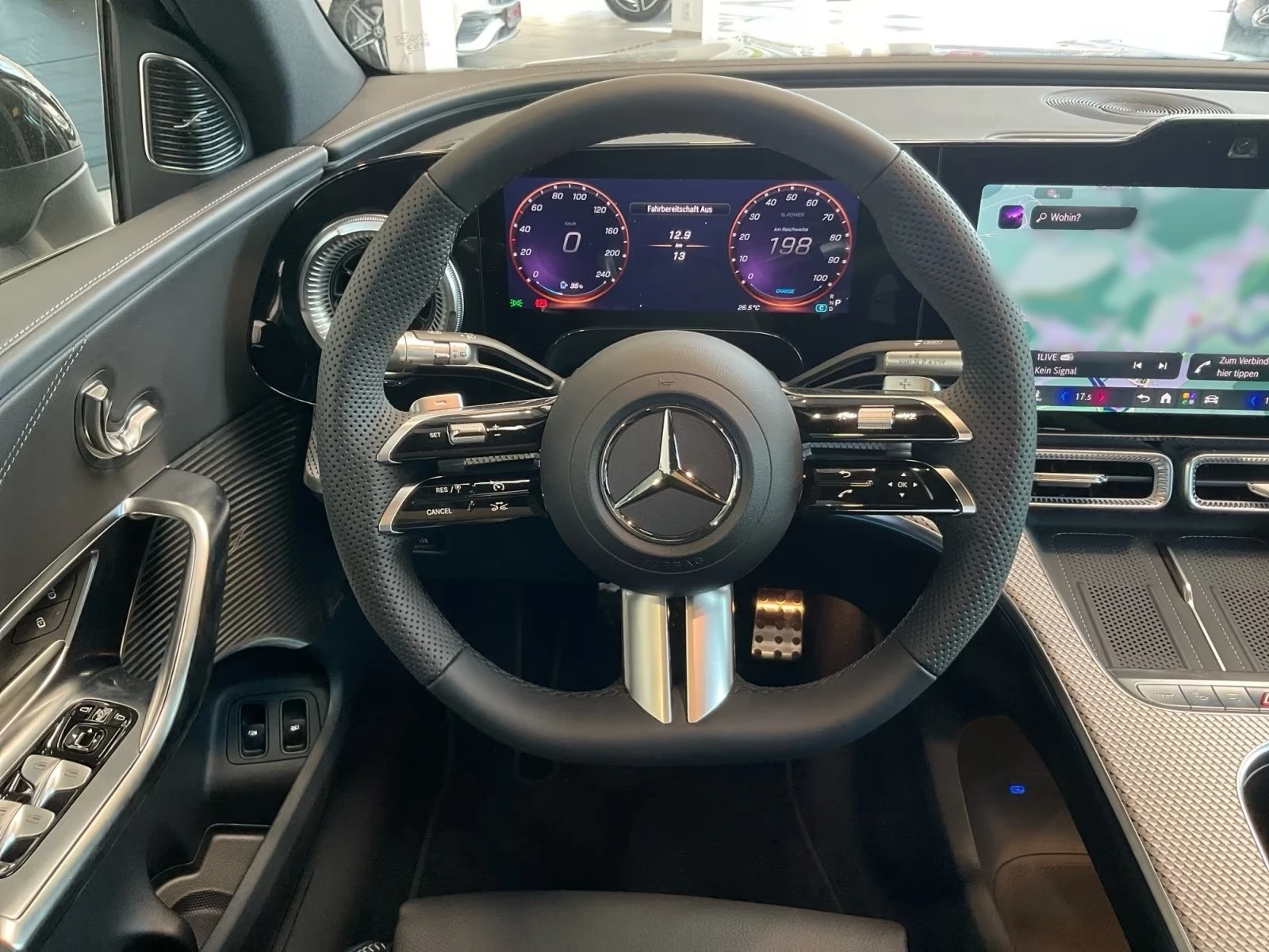 Mercedes-Benz GLC 400 EQ / 4 MATIC / AMG / BURM / 360/ PANO/ SUPERSCREEN, снимка 11 - Автомобили и джипове - 55147429