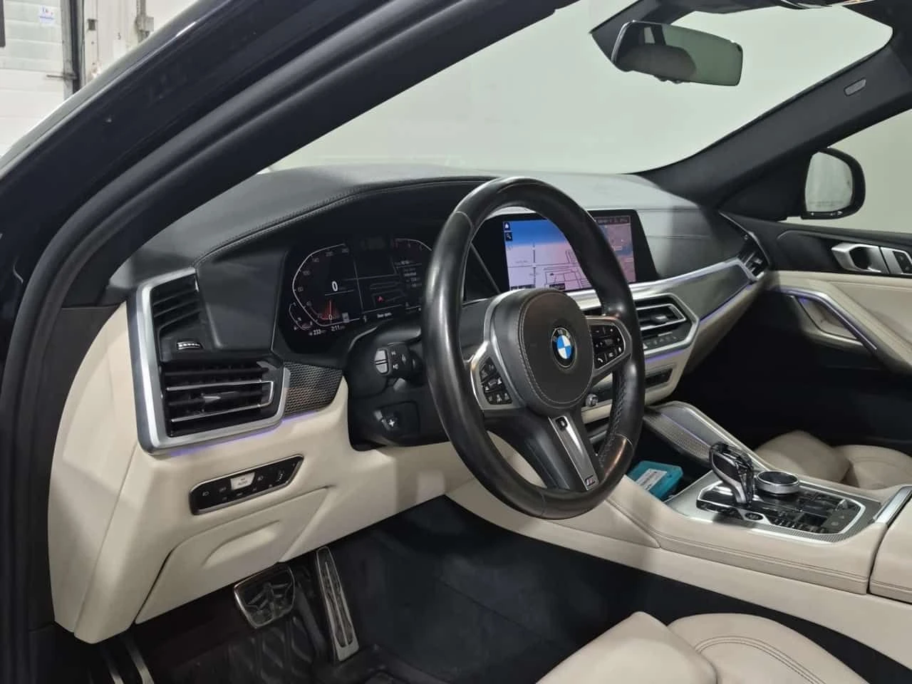 BMW X6 XDRIVE40I| M-ПАКЕТ| HUD| 360| PANO| , снимка 9 - Автомобили и джипове - 55279054
