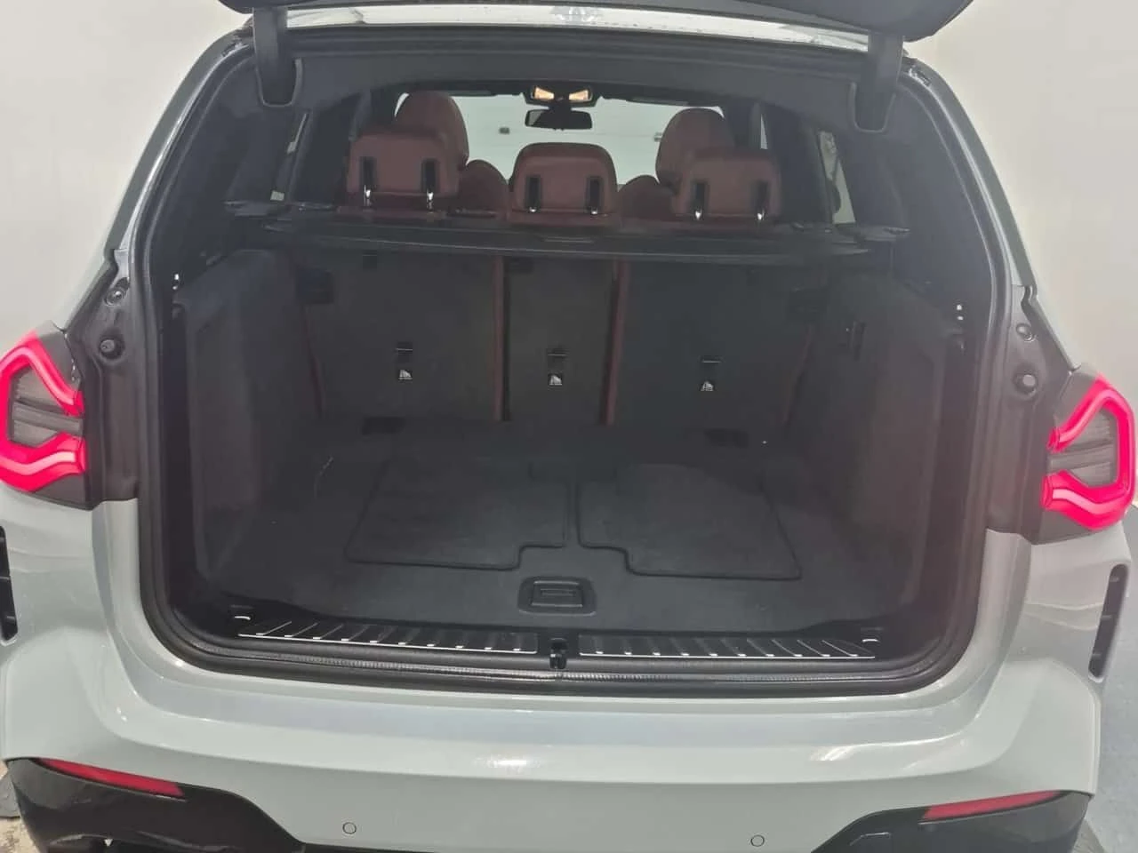 BMW X3 * XDRIVE30I * ГЛАВНО ПРЕДСТАВИТЕЛСТВО НА BMW* , снимка 15 - Автомобили и джипове - 55613631