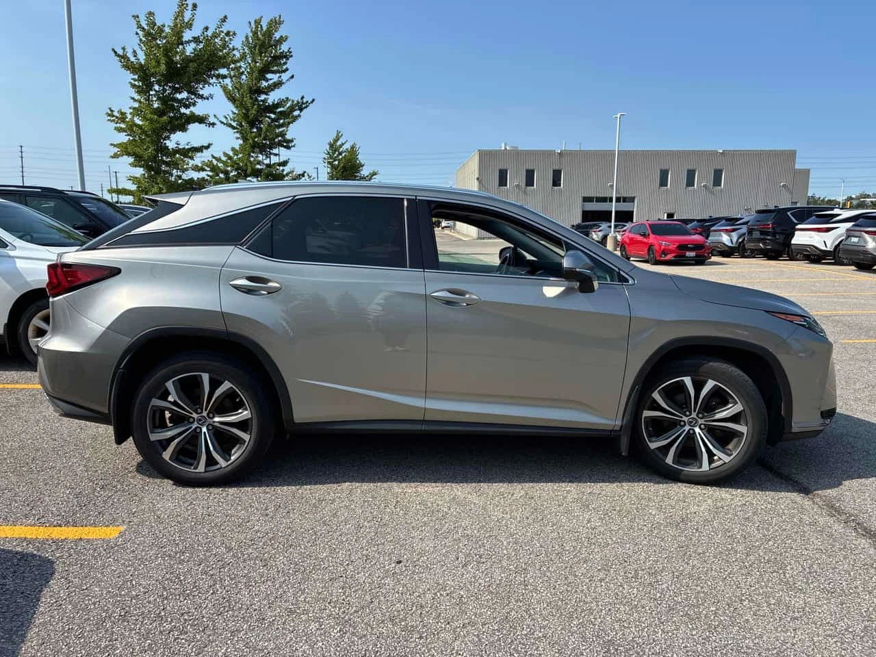 Lexus RX 350 * CARFAX * ОПЦИЯ ЗА ФИНАНСИРАНЕ, снимка 3 - Автомобили и джипове - 55645487