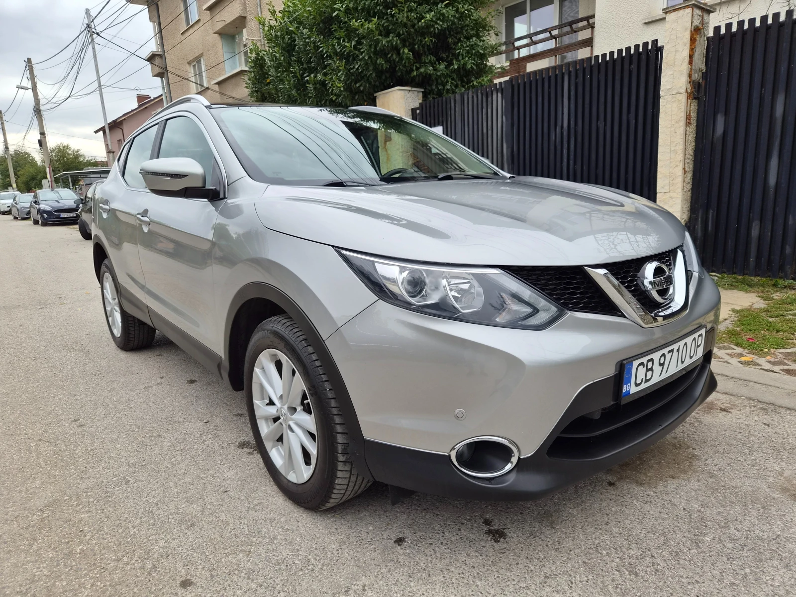 Nissan Qashqai PANORAMA KAMERA AVTOMAT 2017g