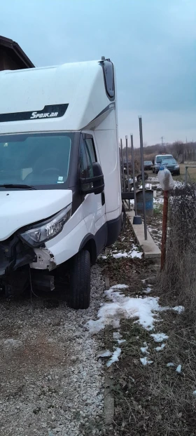 Iveco Daily 35с18 на части, снимка 1