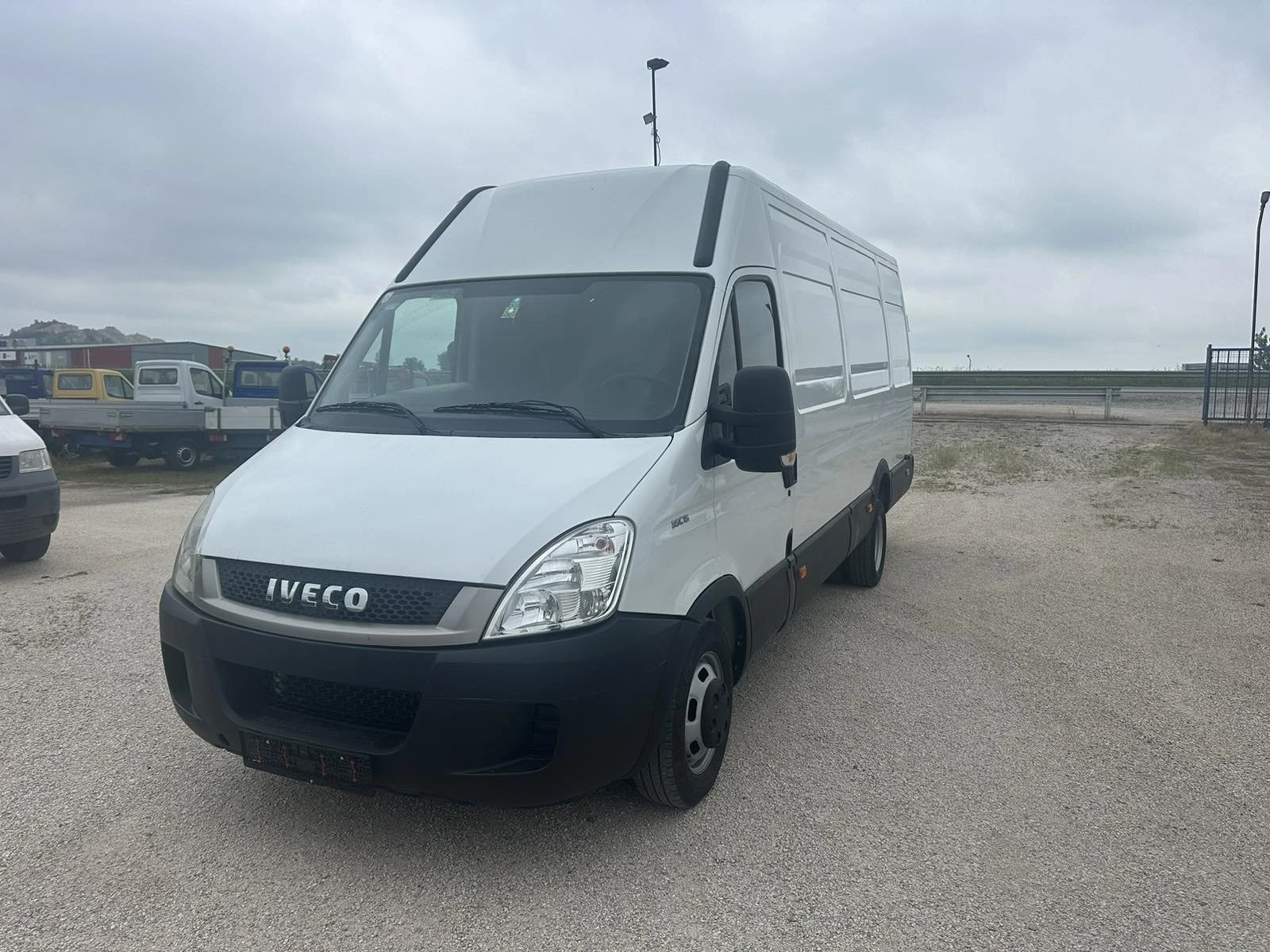 Iveco 35c15  - изображение 2