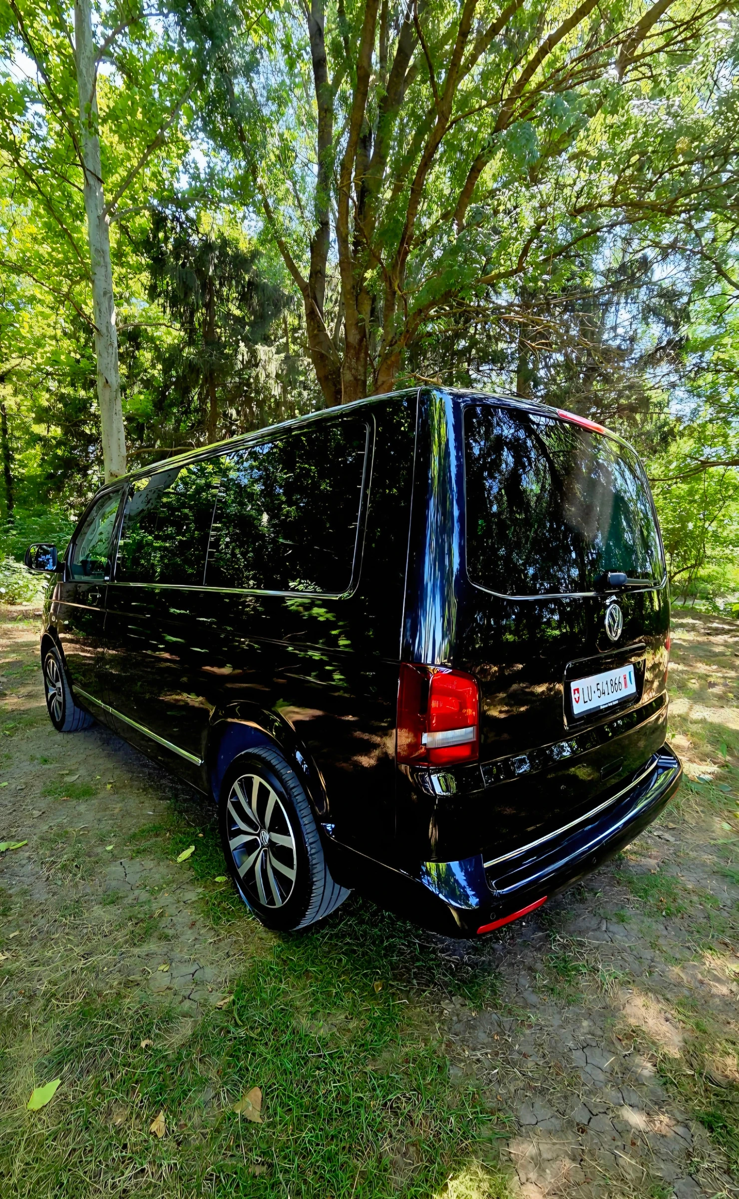 VW Multivan D BMT 2.0 2014 - изображение 6