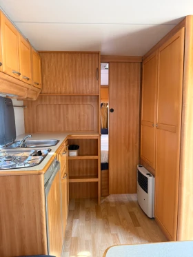 Каравана Knaus Azur 500, снимка 12