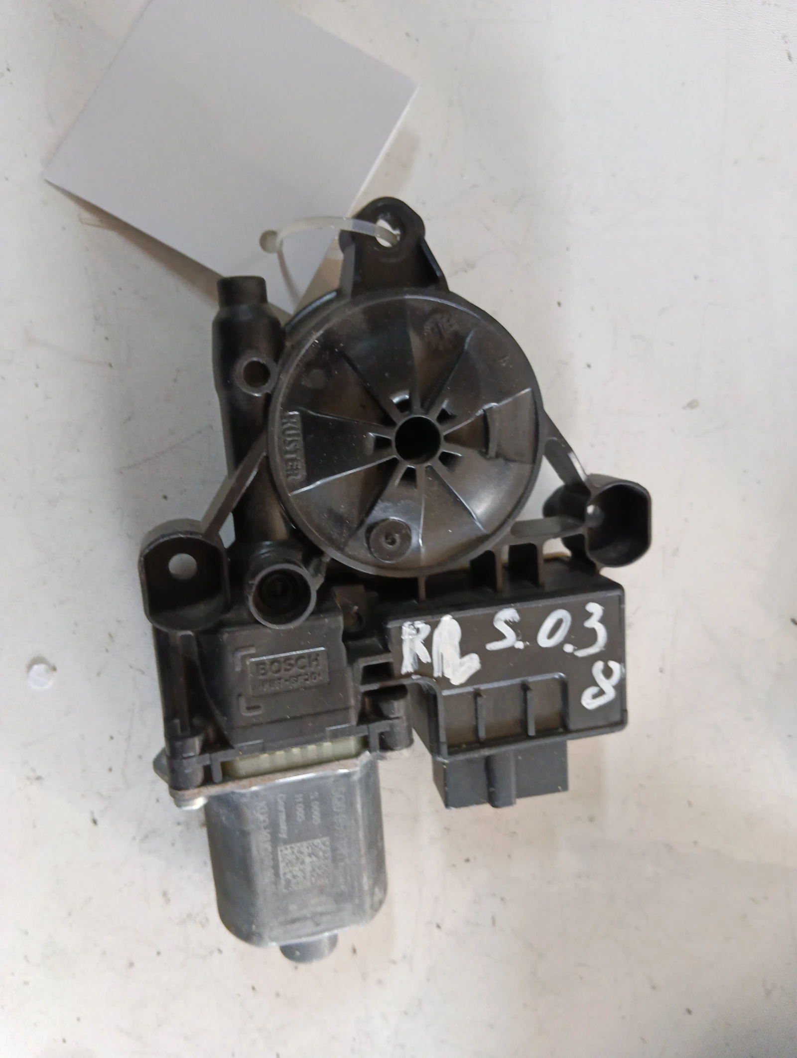 ел.машинка за задно ляво  5Q0959811A Skoda Octavia