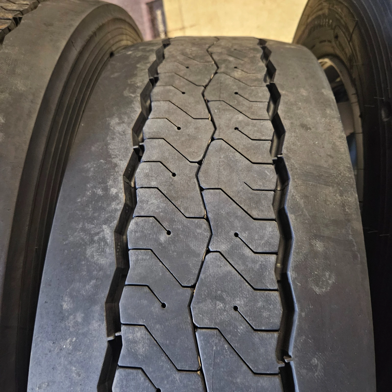    275/70R22.5 | Mobile.bg   5